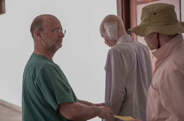 Consulta y valoración de pacientes dentro del programa de cirugía del cáncer de piel